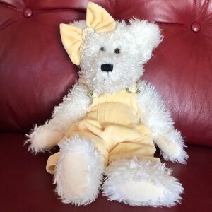 BOYDS BEAR & FRIENDS VINTAGE WINNIE BEAR COLLECTIBLE J.B. BEAN & ASSOC.